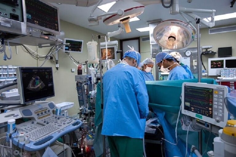 Improving Spinal Alignment in Scoliosis: Dr. Larry Davidson on the Role of Custom Implant Technology