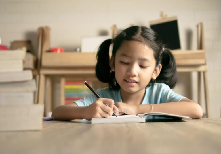 7 Common Struggles Students Face in Chinese Classes in Singapore